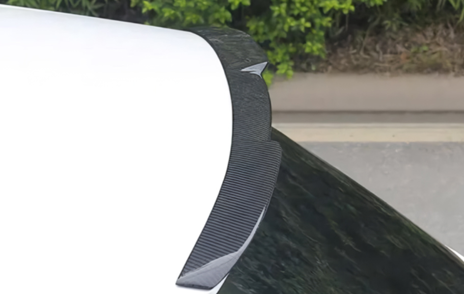 Lip Roof Spoiler